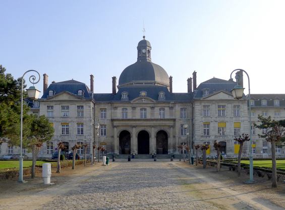 Hom Nguyen Cours de dessin à l'hôpital la Salpêtrière